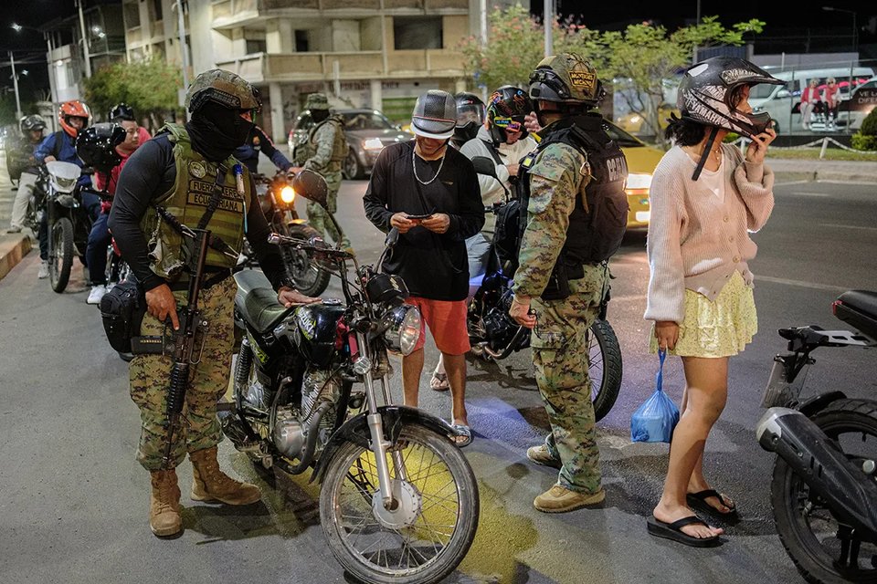 Foto para fins de ilustração. Operação contra narcotraficantes no Equador.