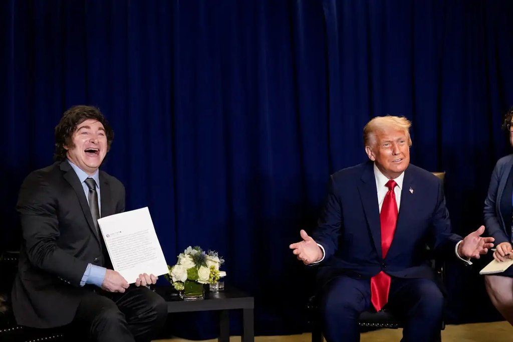 Javier Milei e Donald Trump em encontro na Assembleia Geral da ONU, em Nova York, em 23 de setembro de 2025. Foto: REUTERS