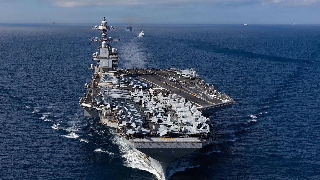 Foto do USS Gerald Ford.