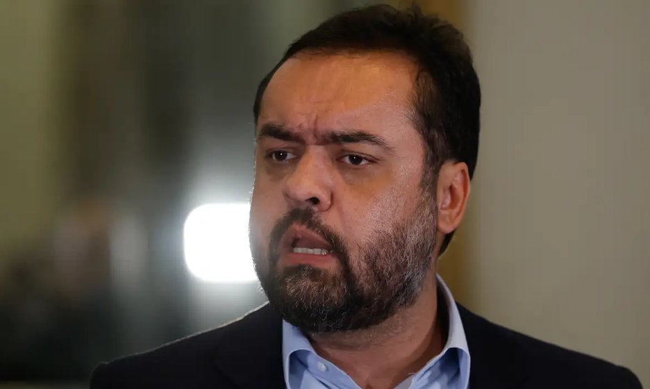 Cláudio Castro. Governador do Rio de Janeiro.